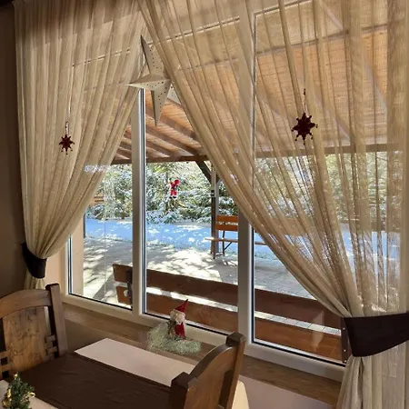 Hotel Туристичний Комплекс «Арніка» *