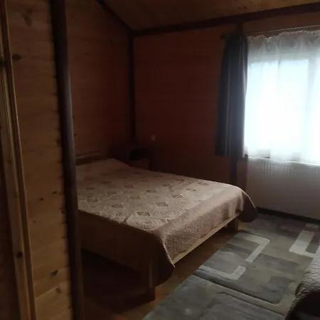 Туристичний Комплекс «Арніка»